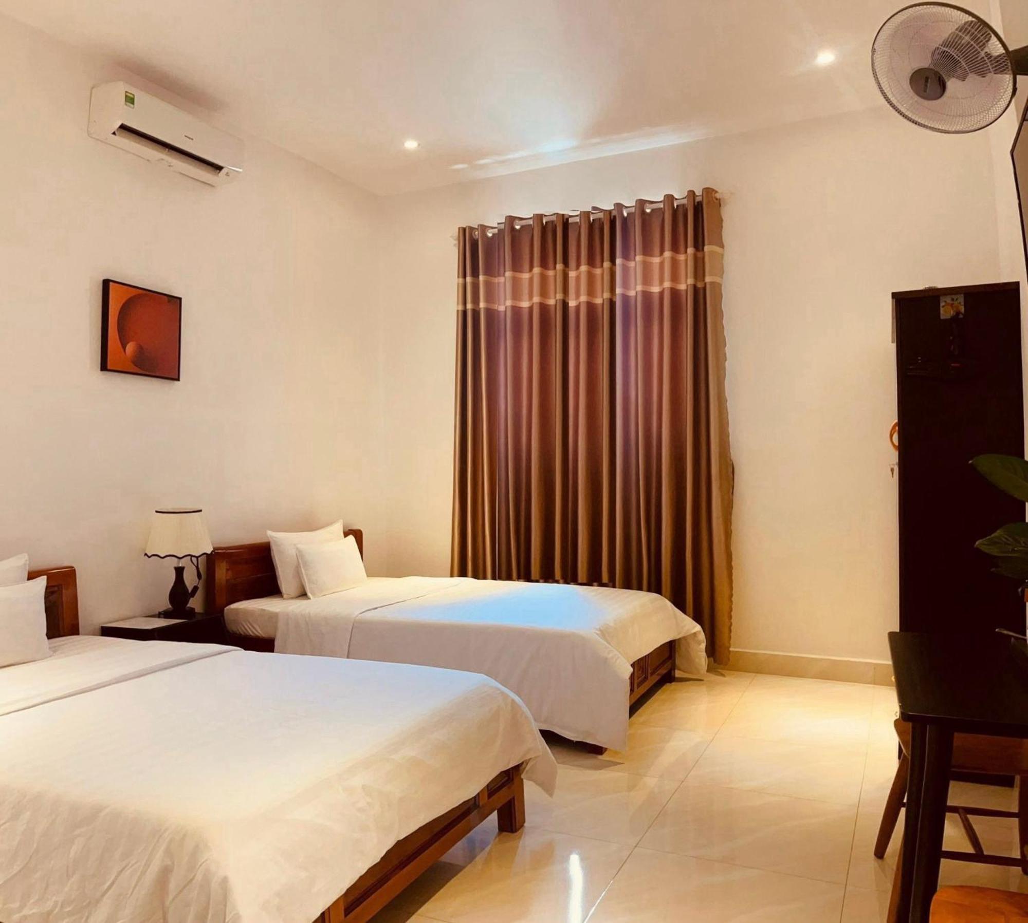 Hotel Khach San Romo Quảng Ngãi Exterior foto