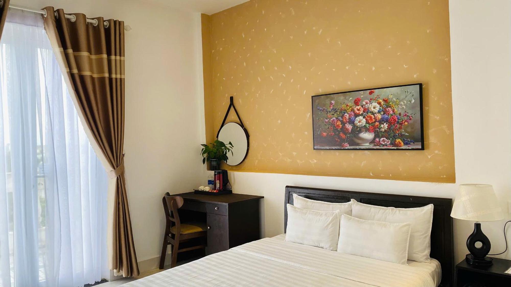 Hotel Khach San Romo Quảng Ngãi Exterior foto
